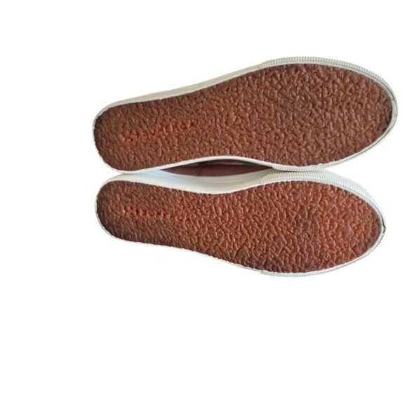 Superga Suede Platform Sneaker 7.5 - Picture 7 of 8